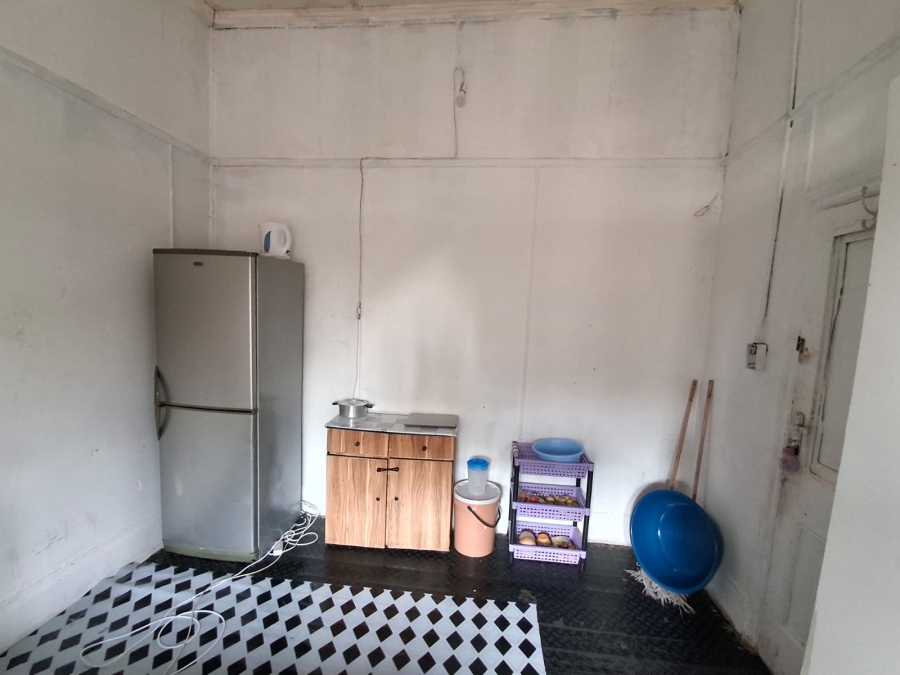 6 Bedroom Property for Sale in Quigney Eastern Cape